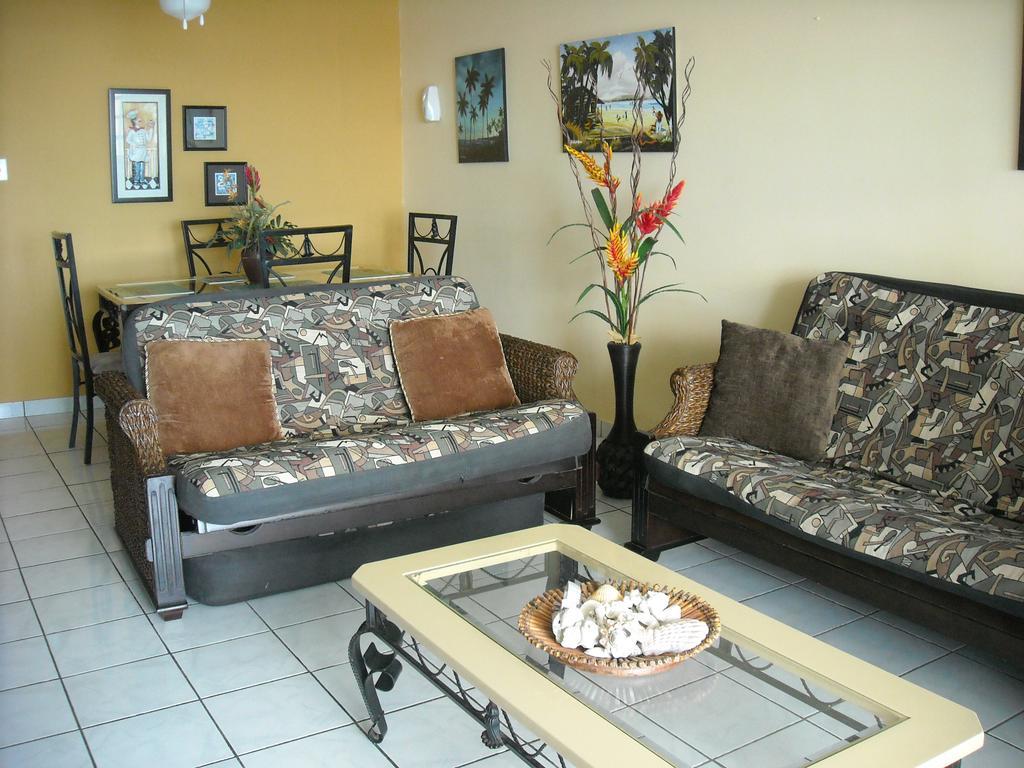 Ocean Front Apartment Luquillo Exteriör bild
