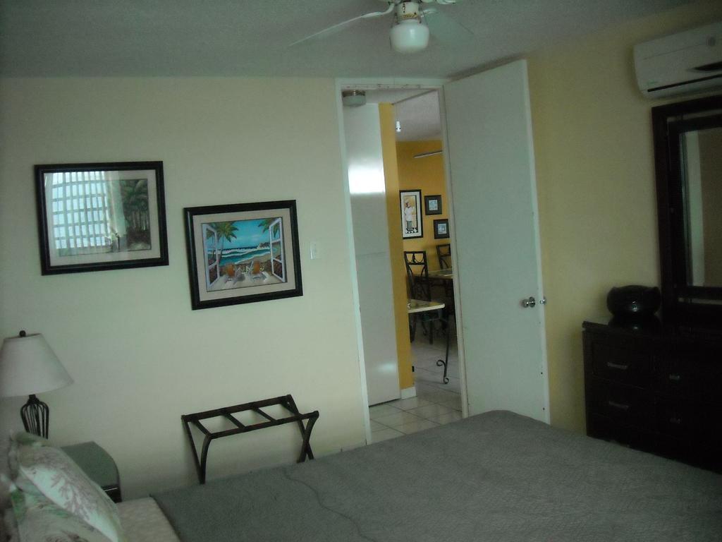 Ocean Front Apartment Luquillo Exteriör bild