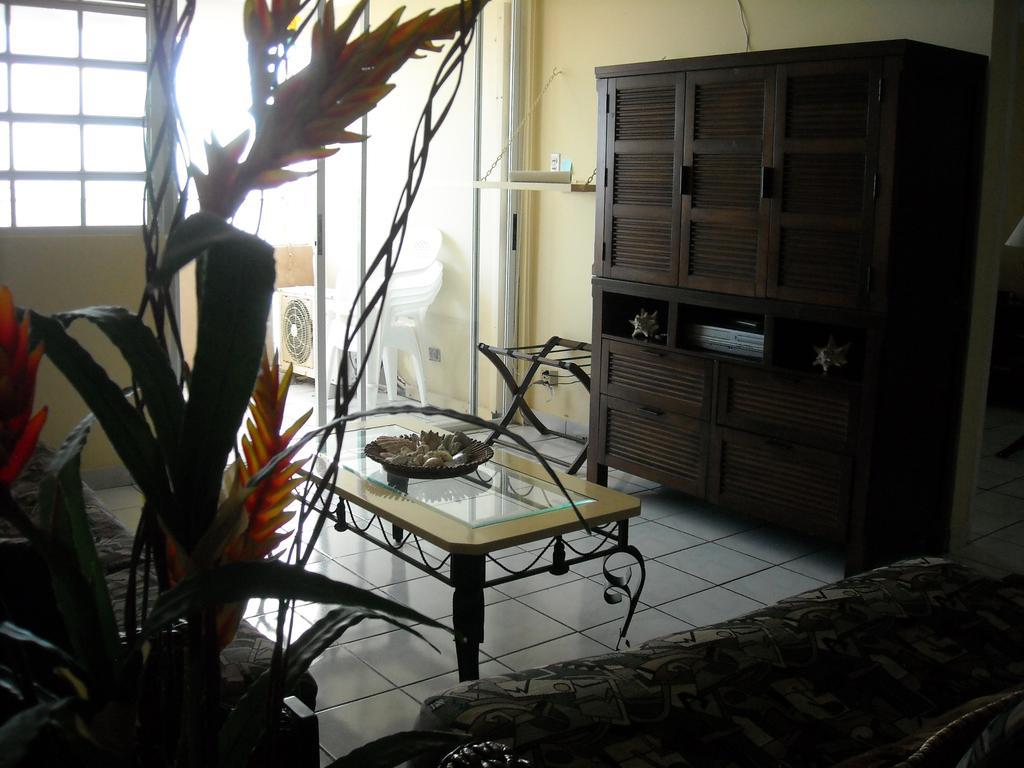 Ocean Front Apartment Luquillo Exteriör bild